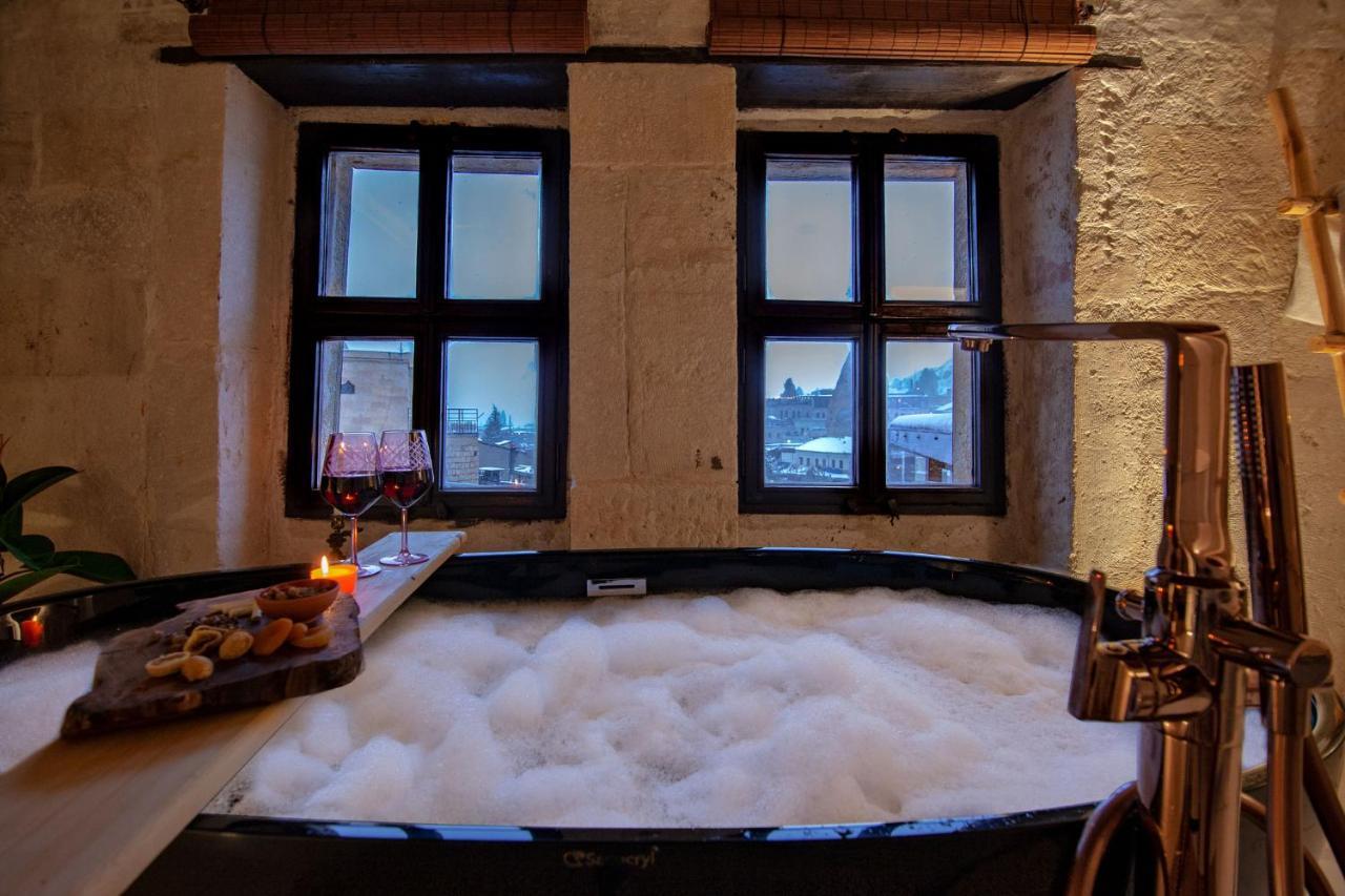 Sato Cave Hotel Goreme Bagian luar foto