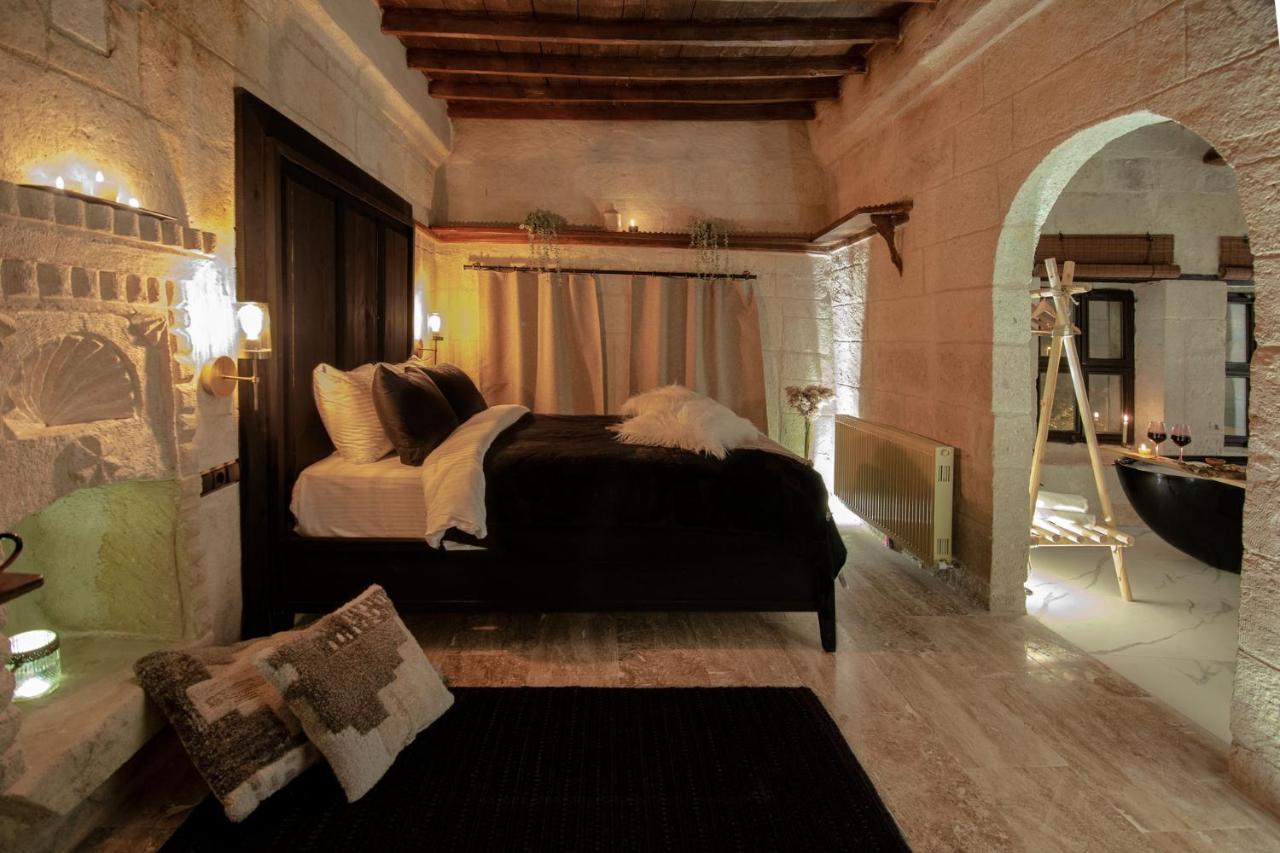 Sato Cave Hotel Goreme Bagian luar foto