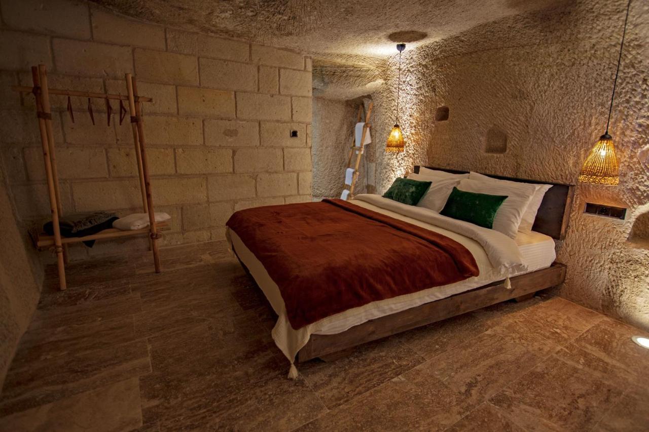 Sato Cave Hotel Goreme Bagian luar foto
