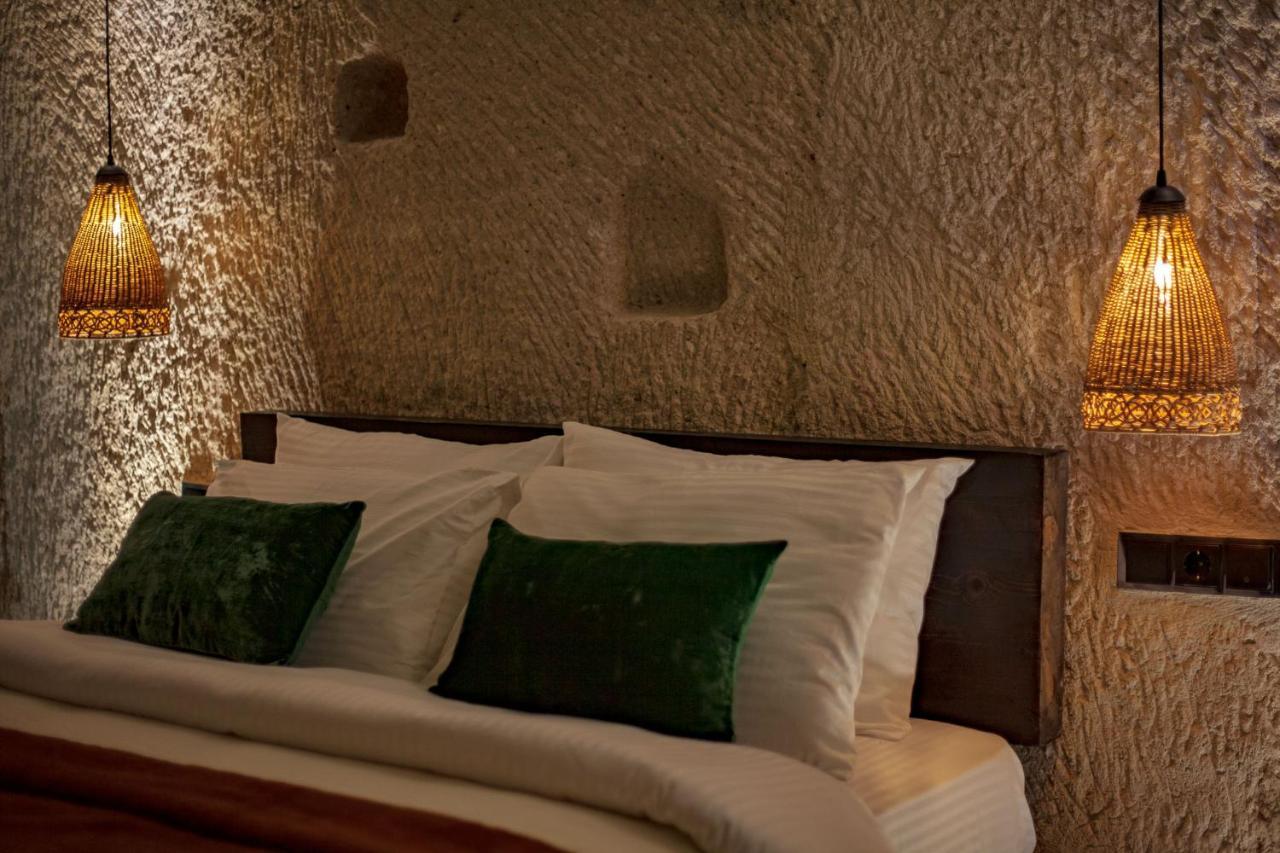 Sato Cave Hotel Goreme Bagian luar foto