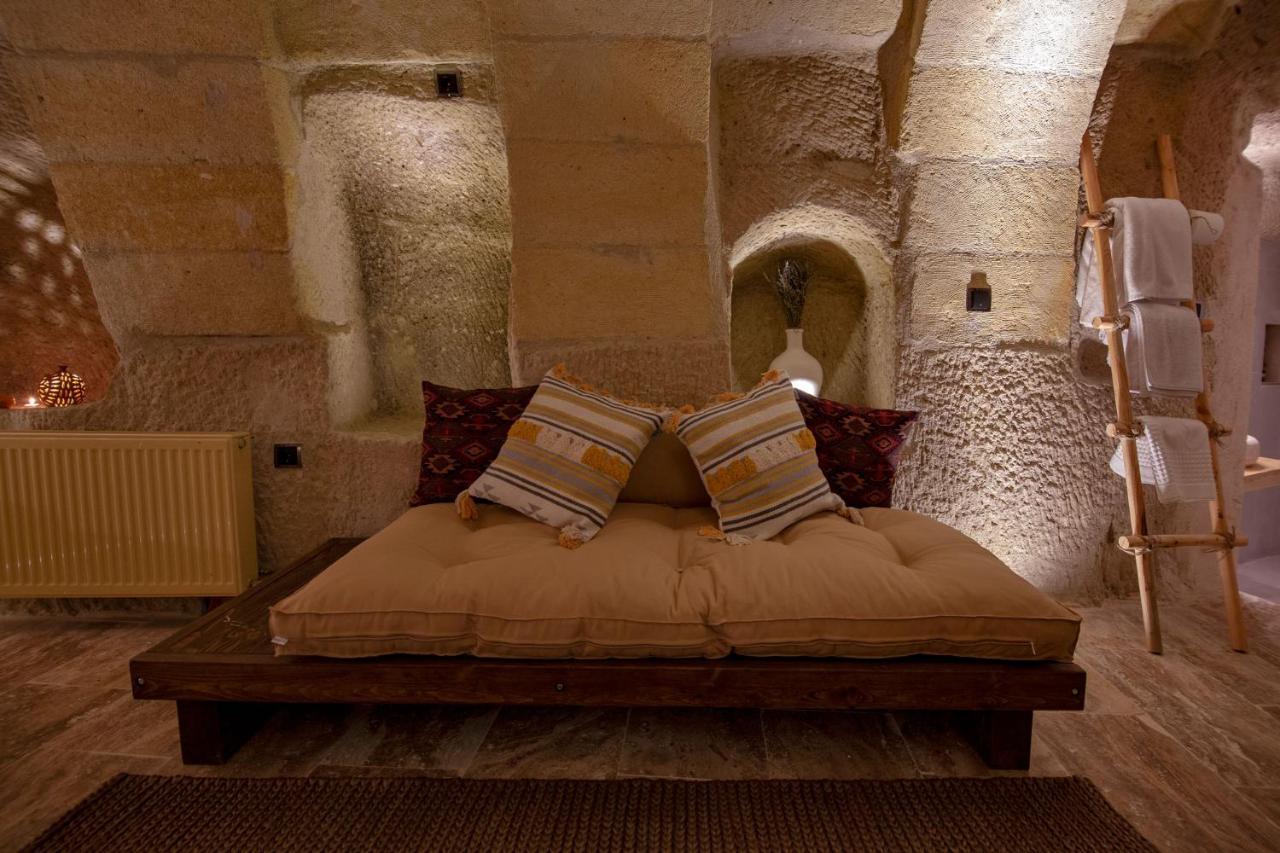 Sato Cave Hotel Goreme Bagian luar foto