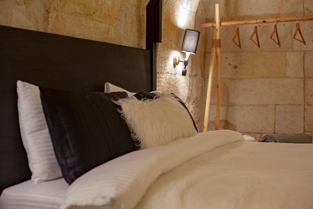 Sato Cave Hotel Goreme Bagian luar foto