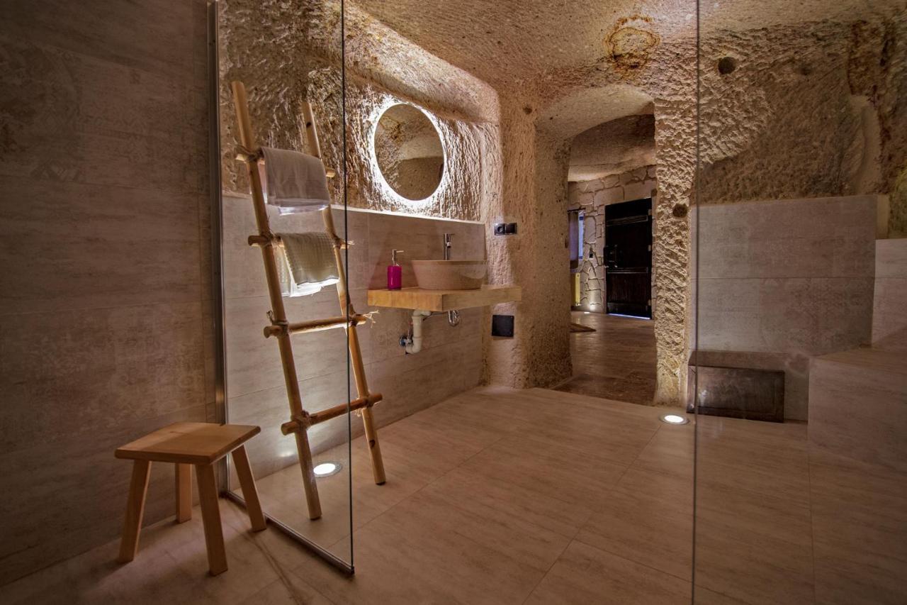 Sato Cave Hotel Goreme Bagian luar foto